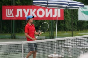 Алексей Захаров вместе с Николаем Вылегжаниным стал победителем в парном разряде на турнире TE Moscow Cup 2012, который проходил в Лужниках с 14 по 19 мая 2012 года.